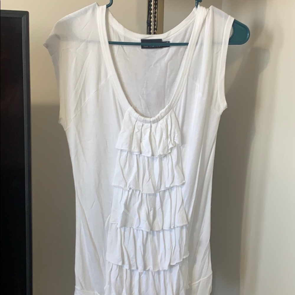 Ruffled adorable tee❤️